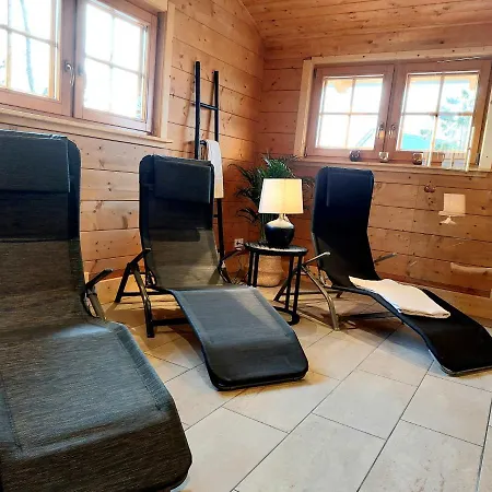 Semesterbostad Schilz *